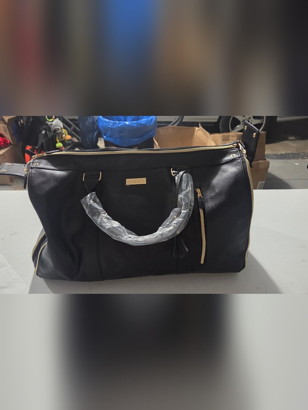 Convertible 2-in-1 Garment Duffel Bag